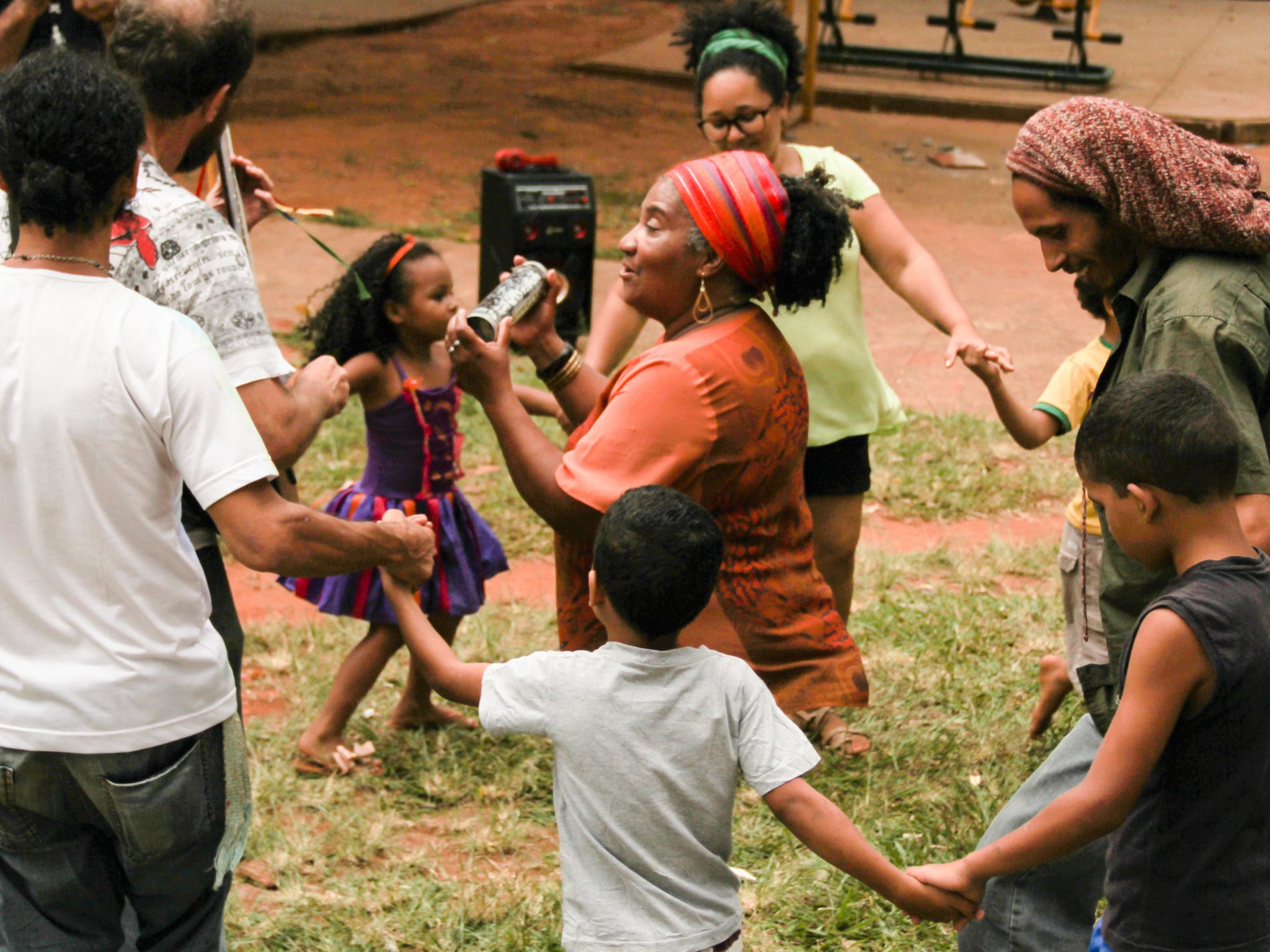 Martinha Do Coco Voz Do Cerrado E Da Resist Ncia Vermelho