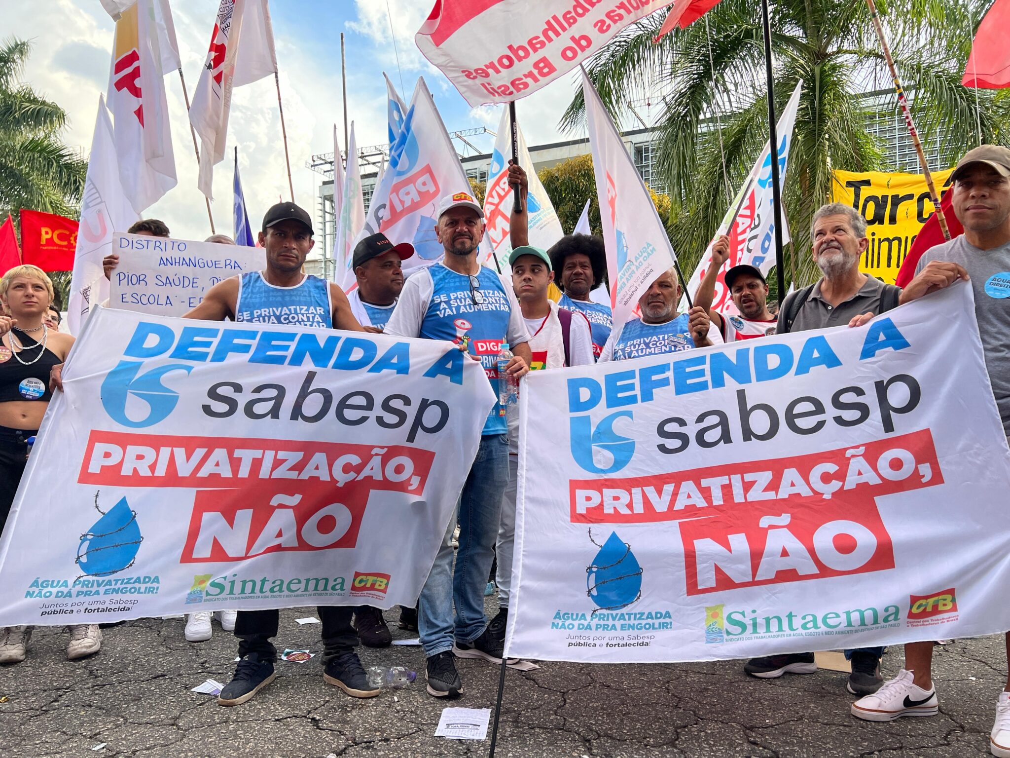 Sob Protestos Venda Da Sabesp Entra Na Pauta Da Alesp Vermelho