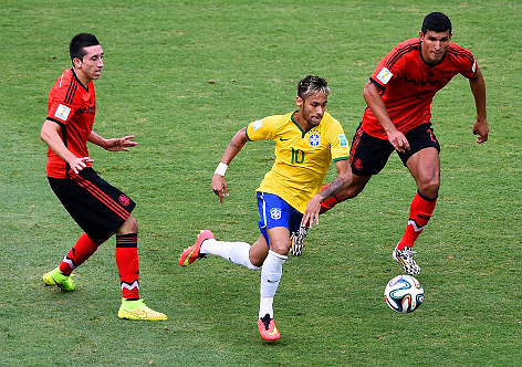 Copa do Mundo 2014: Brasil empata com México mas continua