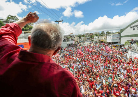 Caravana pelo Nordeste Lula visita o Cear Vermelho