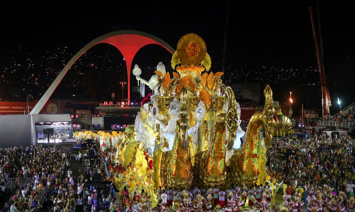 Viradouro vence carnaval com ode à cultura baiana e ao poder feminino -  Vermelho