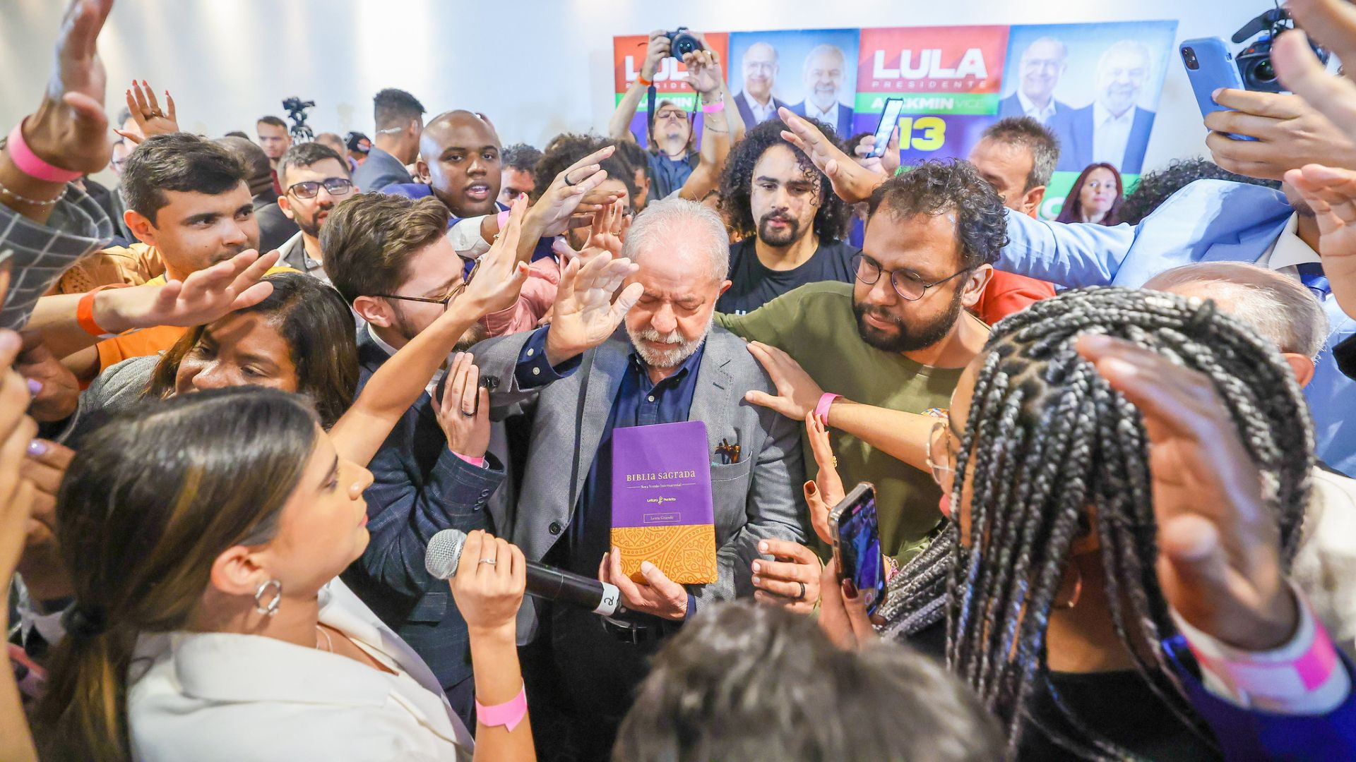 Bispo Edir Macedo defende perdão a Lula e diz que vitória foi 'vontade de  Deus