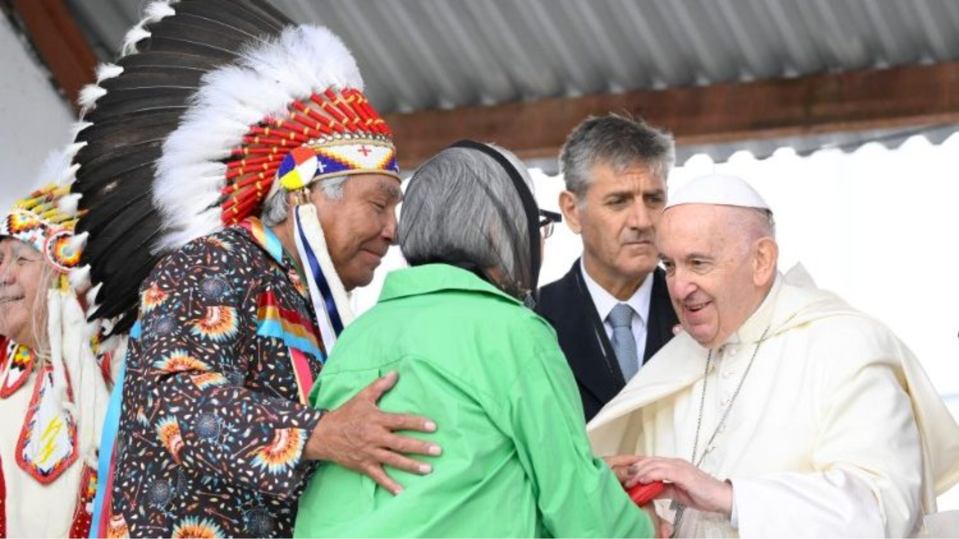 Papa Francisco diz que Igreja deve pedir desculpas aos