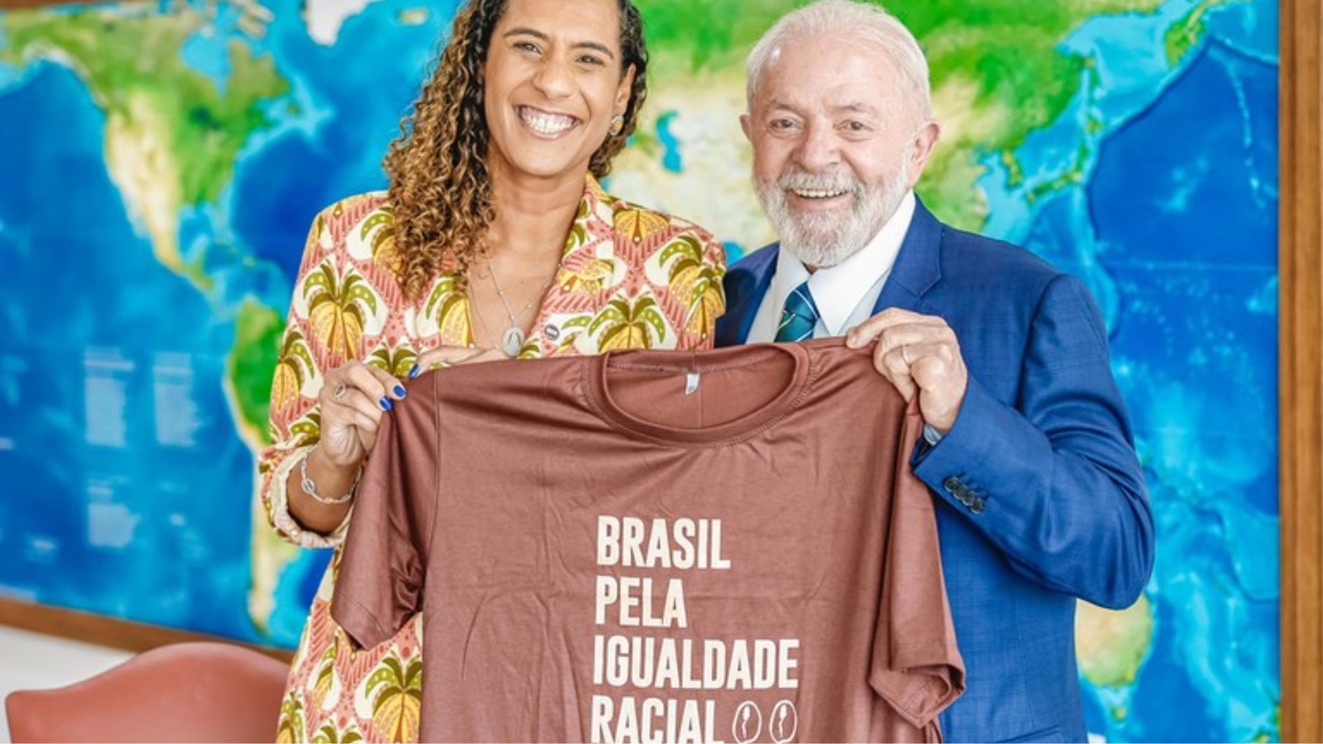 Governo Lula Terá Plano De Ações Voltado à Juventude Negra Vermelho