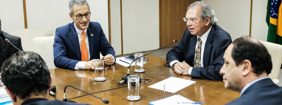 Programa de Zema é pesadelo neoliberal e ameaça direta ao trabalhador