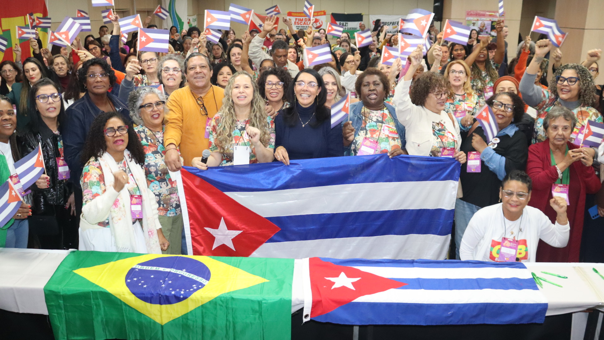 Da escala 6x1 à igualdade salarial, mulheres da CTB definem agenda de lutas