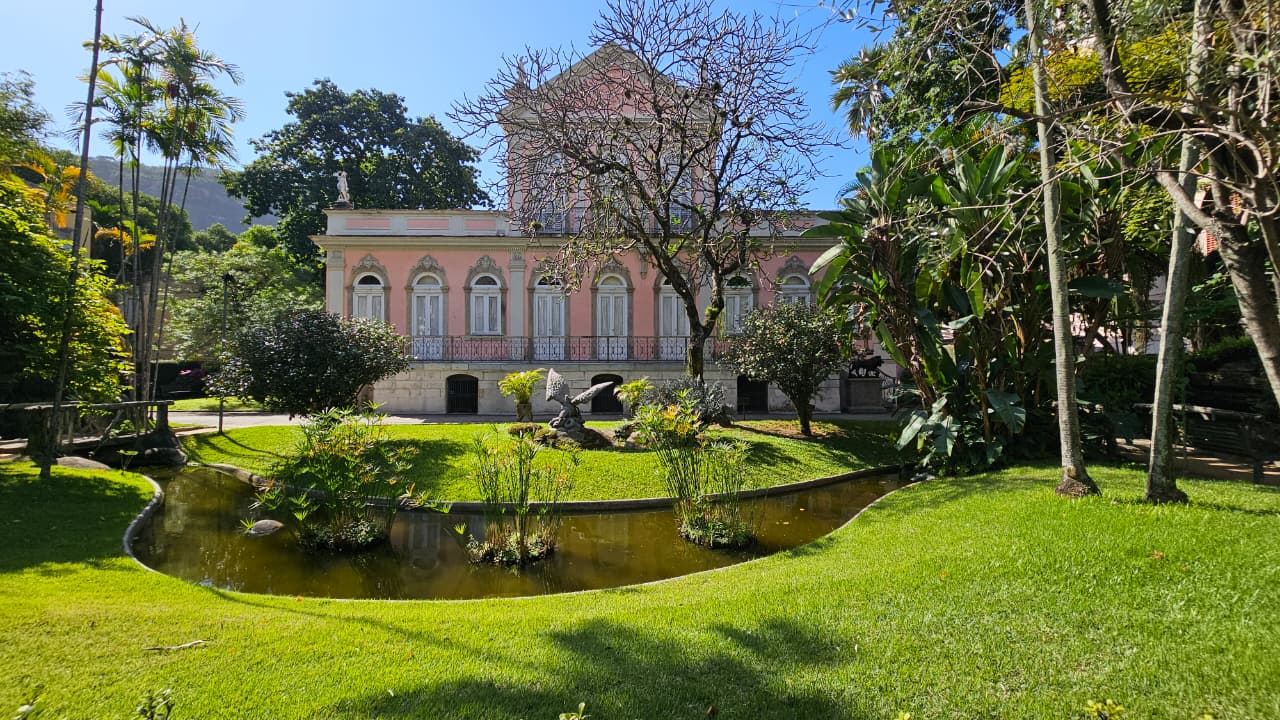 Ação da Fundação Casa de Rui Barbosa ajuda a prender ladrão de livros raros